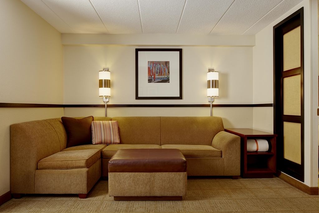 Hyatt Place Richmond Chester Woodvale Room photo